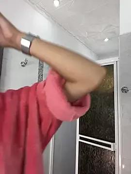 Admire StripChat's MystiqueXXX MystiqueXXX from StripChat