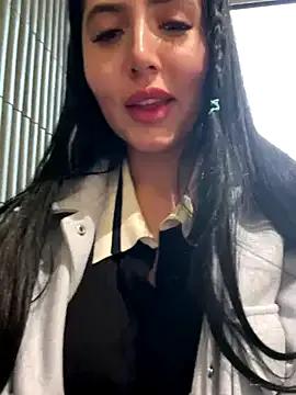 oh_nina from StripChat