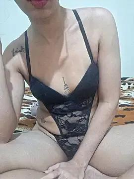 Try sexy model RavenShyfit RavenShyfit from StripChat