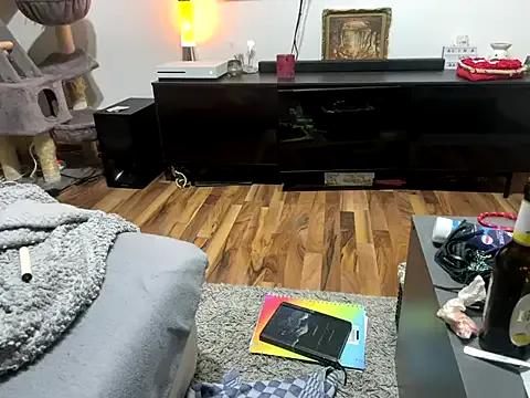 RedLayla from StripChat