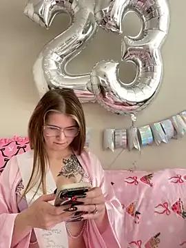 Masturbate to 23 years old Riley_ray69 from StripChat Riley_ray69 from StripChat