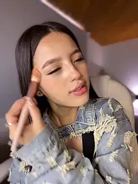 Sofia18_pinkk from StripChat