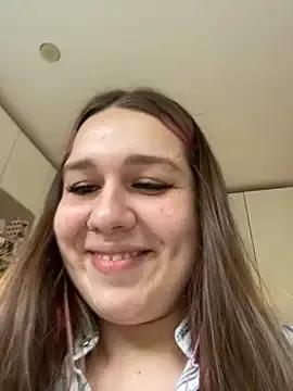 Sexy SuzieMurray wants you to fuck their body now SuzieMurray from StripChat