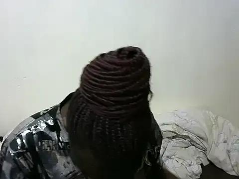 Sweet Thicky_kyla wants you to fuck her body now Thicky_kyla from StripChat