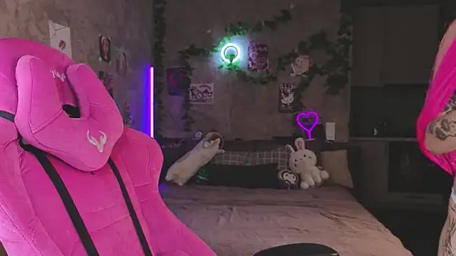 Slutty yummylisa from StripChat yummylisa from StripChat